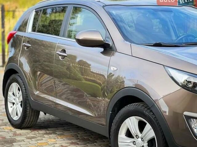 Коричневый Киа Sportage, объемом двигателя 1.7 л и пробегом 131 тыс. км за 13999 $, фото 14 на Automoto.ua