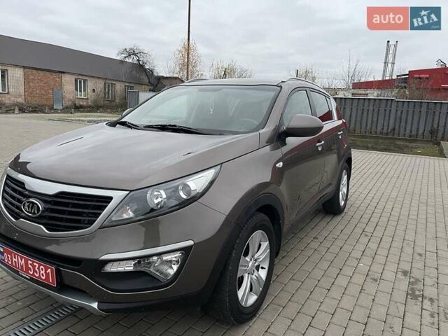 Коричневый Киа Sportage, объемом двигателя 1.7 л и пробегом 258 тыс. км за 11500 $, фото 2 на Automoto.ua
