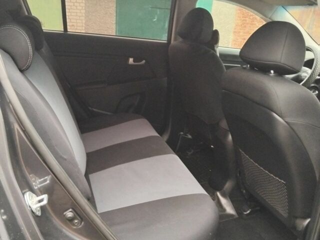 Коричневый Киа Sportage, объемом двигателя 0 л и пробегом 208 тыс. км за 11500 $, фото 7 на Automoto.ua