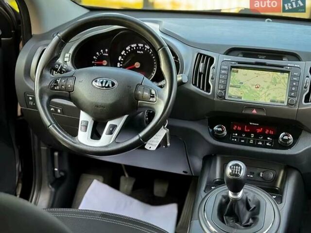 Коричневый Киа Sportage, объемом двигателя 1.7 л и пробегом 131 тыс. км за 13999 $, фото 8 на Automoto.ua