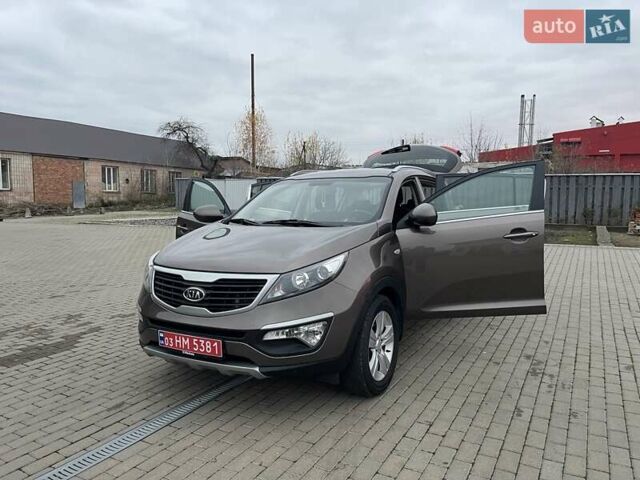 Коричневый Киа Sportage, объемом двигателя 1.7 л и пробегом 258 тыс. км за 11500 $, фото 4 на Automoto.ua