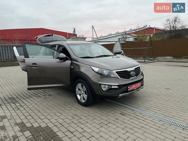 Коричневый Киа Sportage, объемом двигателя 1.7 л и пробегом 258 тыс. км за 11500 $, фото 17 на Automoto.ua