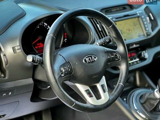 Коричневый Киа Sportage, объемом двигателя 1.7 л и пробегом 131 тыс. км за 13999 $, фото 29 на Automoto.ua