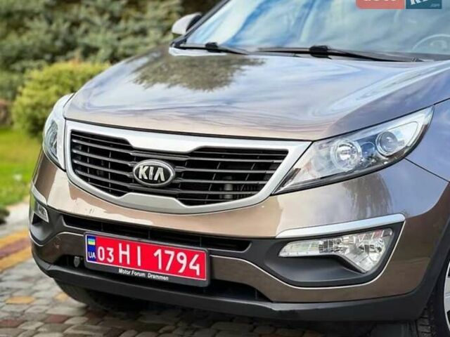 Коричневый Киа Sportage, объемом двигателя 1.7 л и пробегом 131 тыс. км за 13999 $, фото 16 на Automoto.ua