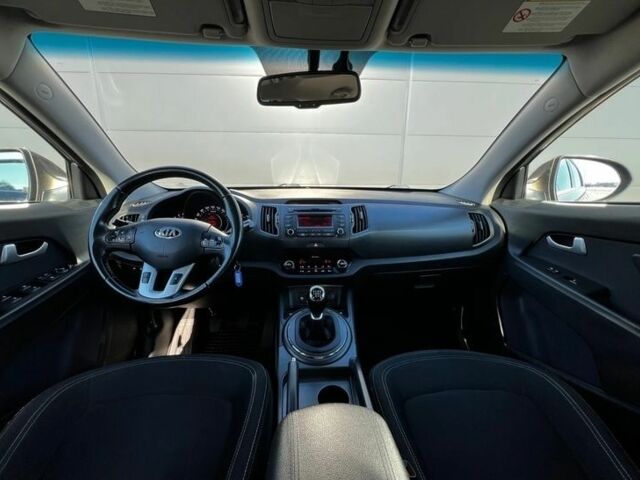 Коричневый Киа Sportage, объемом двигателя 1.7 л и пробегом 193 тыс. км за 8200 $, фото 8 на Automoto.ua