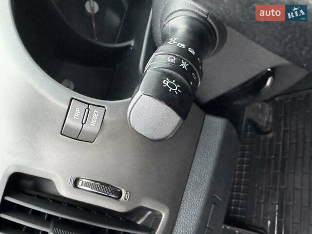 Коричневий Кіа Sportage, об'ємом двигуна 1.7 л та пробігом 70 тис. км за 15300 $, фото 40 на Automoto.ua