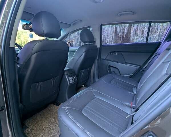 Коричневый Киа Sportage, объемом двигателя 2 л и пробегом 93 тыс. км за 15900 $, фото 28 на Automoto.ua