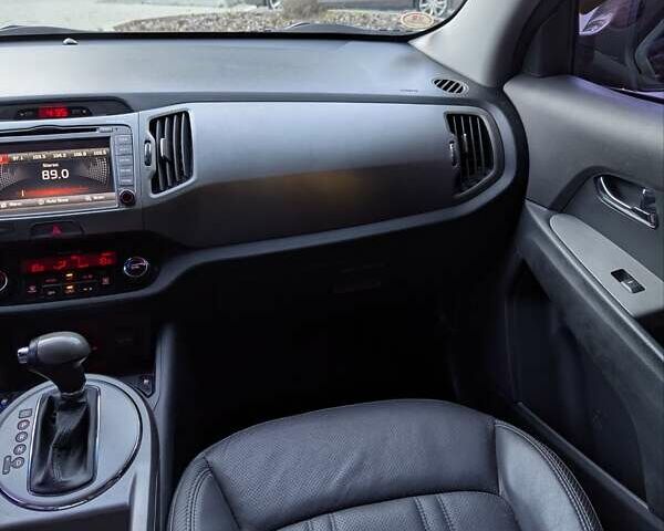 Коричневый Киа Sportage, объемом двигателя 2 л и пробегом 93 тыс. км за 15900 $, фото 43 на Automoto.ua