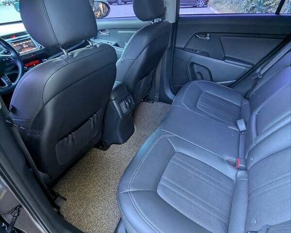 Коричневый Киа Sportage, объемом двигателя 2 л и пробегом 93 тыс. км за 15900 $, фото 33 на Automoto.ua