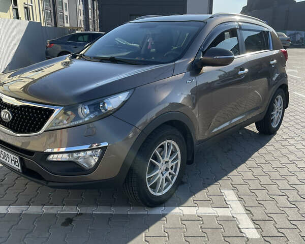 Коричневый Киа Sportage, объемом двигателя 2 л и пробегом 196 тыс. км за 16900 $, фото 18 на Automoto.ua