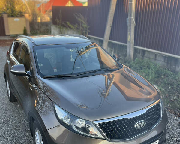 Коричневый Киа Sportage, объемом двигателя 2 л и пробегом 169 тыс. км за 15800 $, фото 2 на Automoto.ua