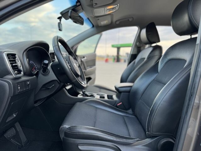 Коричневий Кіа Sportage, об'ємом двигуна 2 л та пробігом 156 тис. км за 15999 $, фото 6 на Automoto.ua