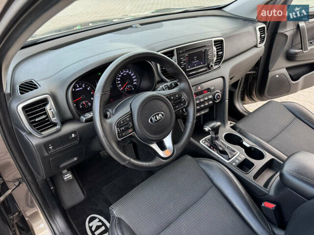 Коричневый Киа Sportage, объемом двигателя 2 л и пробегом 156 тыс. км за 16999 $, фото 15 на Automoto.ua