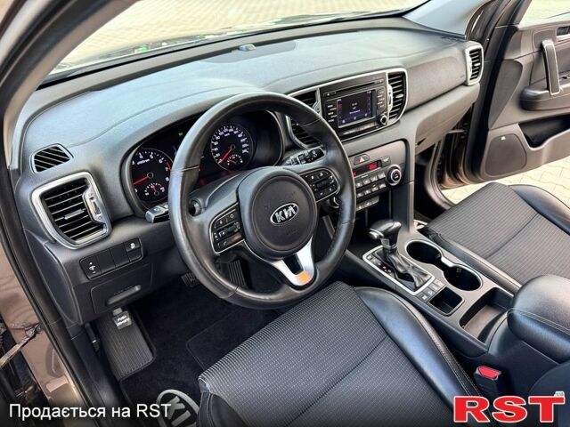Коричневый Киа Sportage, объемом двигателя 2 л и пробегом 156 тыс. км за 16999 $, фото 2 на Automoto.ua