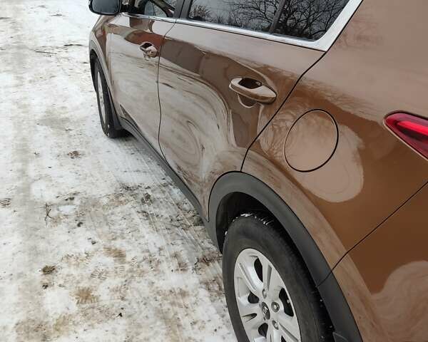 Коричневий Кіа Sportage, об'ємом двигуна 1.7 л та пробігом 106 тис. км за 16500 $, фото 8 на Automoto.ua