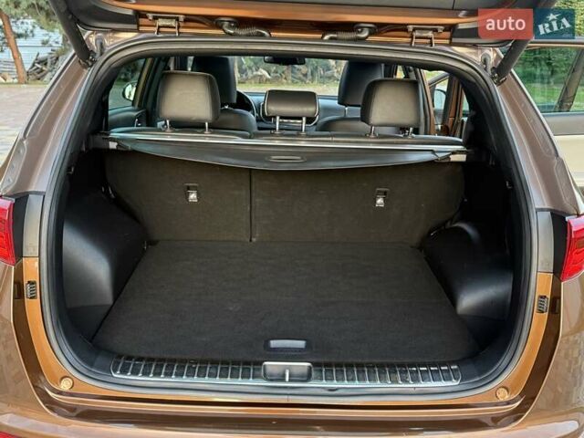 Коричневый Киа Sportage, объемом двигателя 2 л и пробегом 131 тыс. км за 21900 $, фото 35 на Automoto.ua
