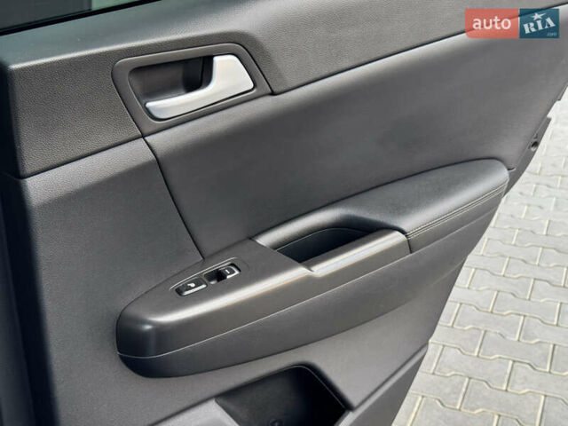 Коричневый Киа Sportage, объемом двигателя 2 л и пробегом 156 тыс. км за 16999 $, фото 37 на Automoto.ua