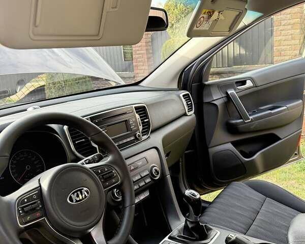 Коричневый Киа Sportage, объемом двигателя 1.7 л и пробегом 114 тыс. км за 16500 $, фото 14 на Automoto.ua