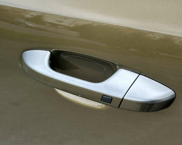 Коричневый Киа Sportage, объемом двигателя 2 л и пробегом 236 тыс. км за 18999 $, фото 12 на Automoto.ua