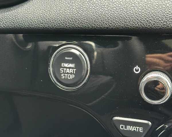 Коричневый Киа Sportage, объемом двигателя 2 л и пробегом 236 тыс. км за 18999 $, фото 31 на Automoto.ua