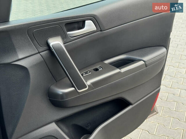 Коричневый Киа Sportage, объемом двигателя 2 л и пробегом 156 тыс. км за 16999 $, фото 21 на Automoto.ua