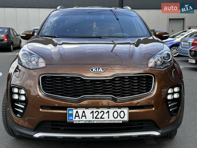 Коричневый Киа Sportage, объемом двигателя 2 л и пробегом 126 тыс. км за 20000 $, фото 2 на Automoto.ua