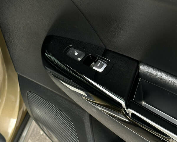 Коричневый Киа Sportage, объемом двигателя 2 л и пробегом 236 тыс. км за 18999 $, фото 51 на Automoto.ua