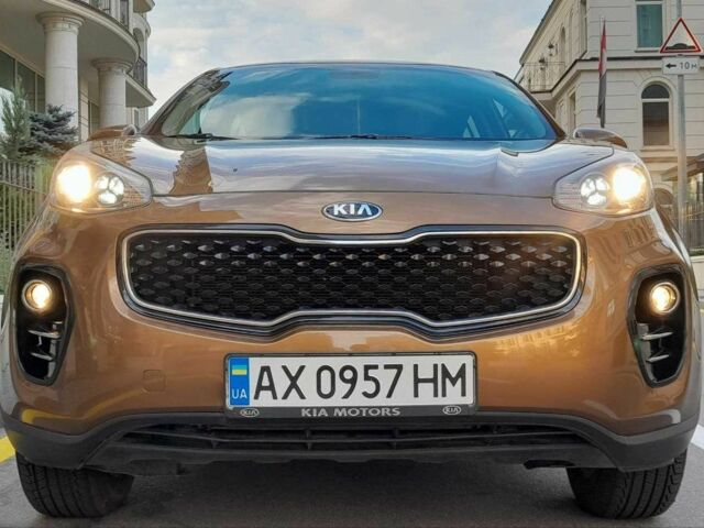 Коричневий Кіа Sportage, об'ємом двигуна 0.24 л та пробігом 107 тис. км за 13500 $, фото 2 на Automoto.ua