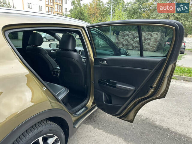 Коричневый Киа Sportage, объемом двигателя 2 л и пробегом 236 тыс. км за 18999 $, фото 49 на Automoto.ua