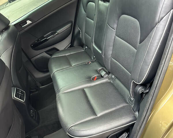 Коричневый Киа Sportage, объемом двигателя 2 л и пробегом 236 тыс. км за 18999 $, фото 58 на Automoto.ua