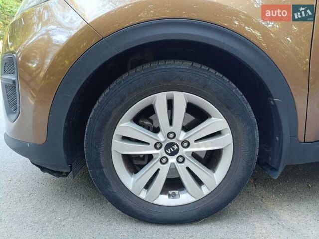 Коричневий Кіа Sportage, об'ємом двигуна 2.4 л та пробігом 134 тис. км за 14500 $, фото 14 на Automoto.ua