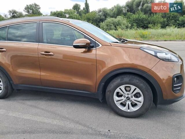 Коричневий Кіа Sportage, об'ємом двигуна 2 л та пробігом 108 тис. км за 16600 $, фото 11 на Automoto.ua