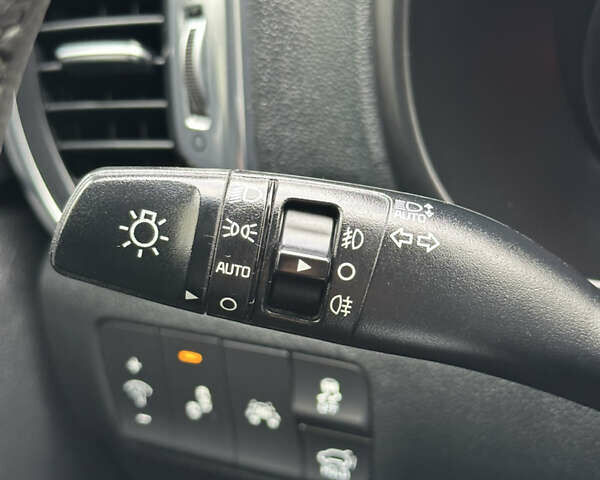 Коричневый Киа Sportage, объемом двигателя 2 л и пробегом 236 тыс. км за 18999 $, фото 28 на Automoto.ua