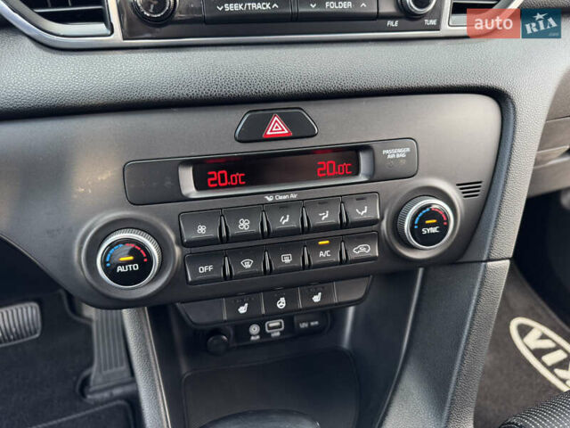 Коричневый Киа Sportage, объемом двигателя 2 л и пробегом 156 тыс. км за 16999 $, фото 29 на Automoto.ua