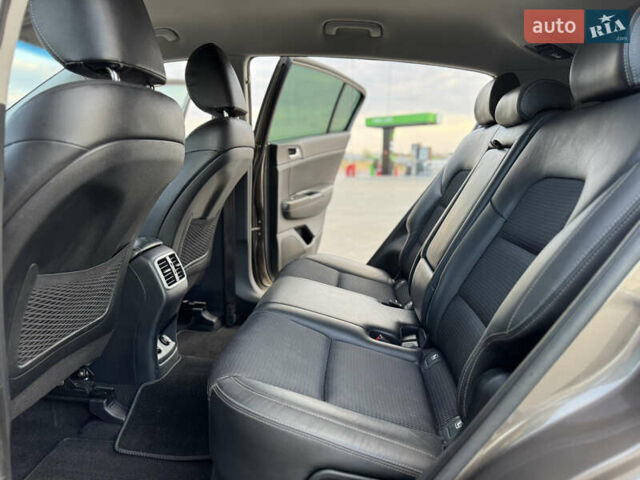 Коричневый Киа Sportage, объемом двигателя 2 л и пробегом 156 тыс. км за 16999 $, фото 33 на Automoto.ua