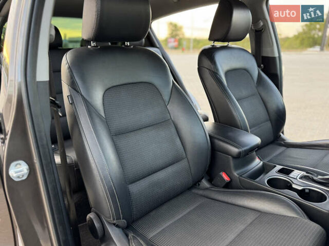 Коричневый Киа Sportage, объемом двигателя 2 л и пробегом 156 тыс. км за 16999 $, фото 23 на Automoto.ua