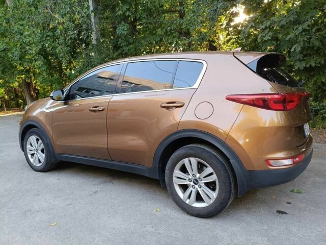 Коричневий Кіа Sportage, об'ємом двигуна 2.4 л та пробігом 134 тис. км за 14500 $, фото 5 на Automoto.ua