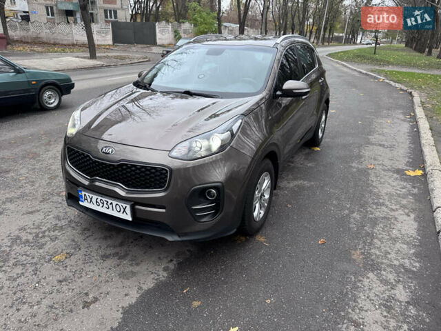 Коричневый Киа Sportage, объемом двигателя 1.69 л и пробегом 224 тыс. км за 14300 $, фото 3 на Automoto.ua
