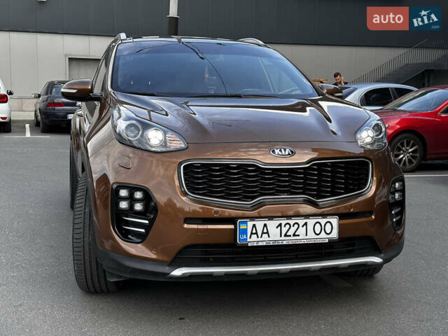 Коричневый Киа Sportage, объемом двигателя 2 л и пробегом 126 тыс. км за 20000 $, фото 5 на Automoto.ua