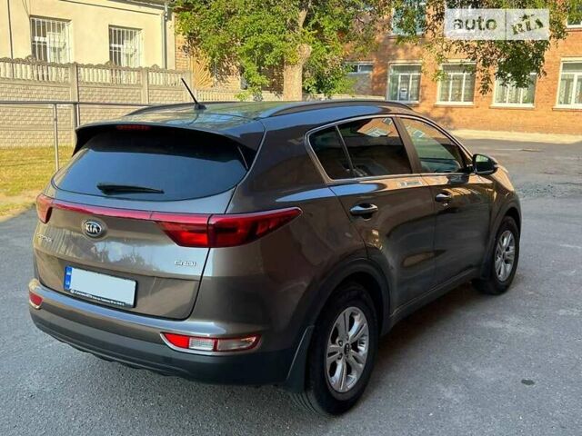 Коричневий Кіа Sportage, об'ємом двигуна 1.69 л та пробігом 196 тис. км за 15800 $, фото 6 на Automoto.ua