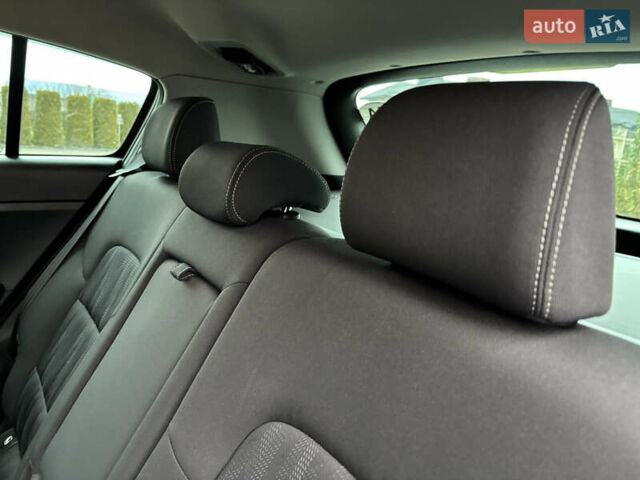 Коричневий Кіа Sportage, об'ємом двигуна 1.69 л та пробігом 173 тис. км за 17999 $, фото 64 на Automoto.ua