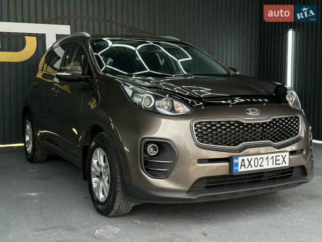 Коричневий Кіа Sportage, об'ємом двигуна 1.7 л та пробігом 230 тис. км за 15900 $, фото 5 на Automoto.ua