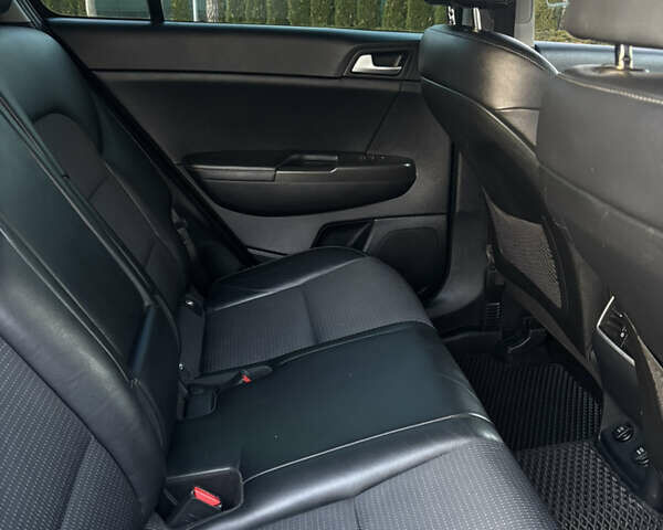 Коричневый Киа Sportage, объемом двигателя 2 л и пробегом 136 тыс. км за 17700 $, фото 35 на Automoto.ua