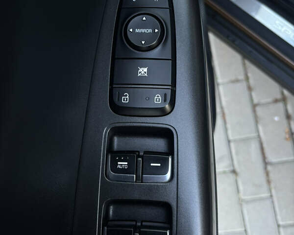 Коричневый Киа Sportage, объемом двигателя 2 л и пробегом 136 тыс. км за 17700 $, фото 27 на Automoto.ua