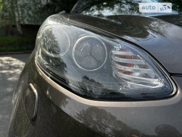 Коричневый Киа Sportage, объемом двигателя 2 л и пробегом 160 тыс. км за 23500 $, фото 22 на Automoto.ua