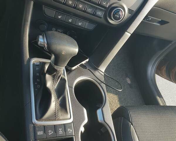 Коричневый Киа Sportage, объемом двигателя 2 л и пробегом 75 тыс. км за 19300 $, фото 18 на Automoto.ua