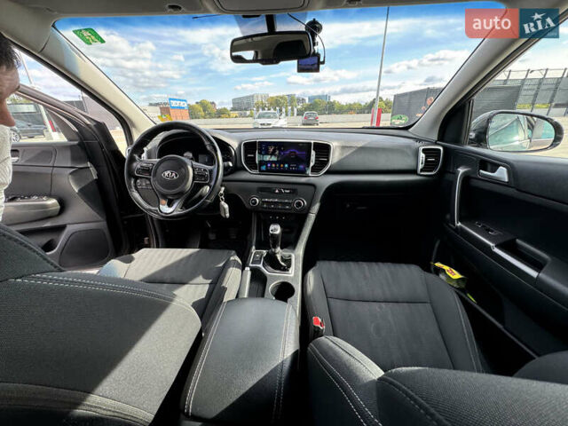 Коричневый Киа Sportage, объемом двигателя 1.69 л и пробегом 143 тыс. км за 16900 $, фото 15 на Automoto.ua