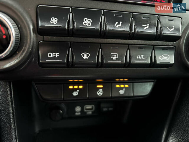 Коричневий Кіа Sportage, об'ємом двигуна 1.69 л та пробігом 173 тис. км за 17999 $, фото 93 на Automoto.ua