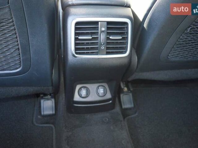 Коричневый Киа Sportage, объемом двигателя 2 л и пробегом 177 тыс. км за 18700 $, фото 17 на Automoto.ua