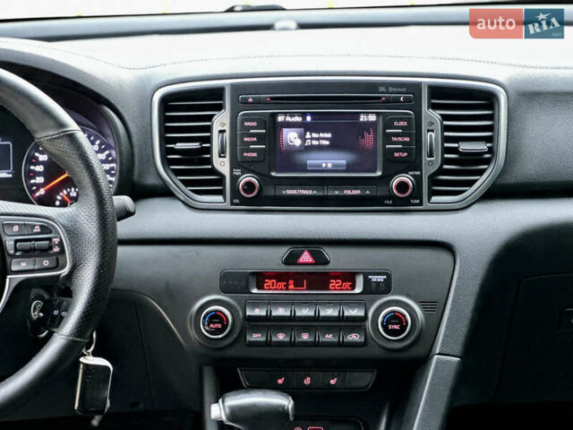Коричневый Киа Sportage, объемом двигателя 2 л и пробегом 133 тыс. км за 17999 $, фото 27 на Automoto.ua